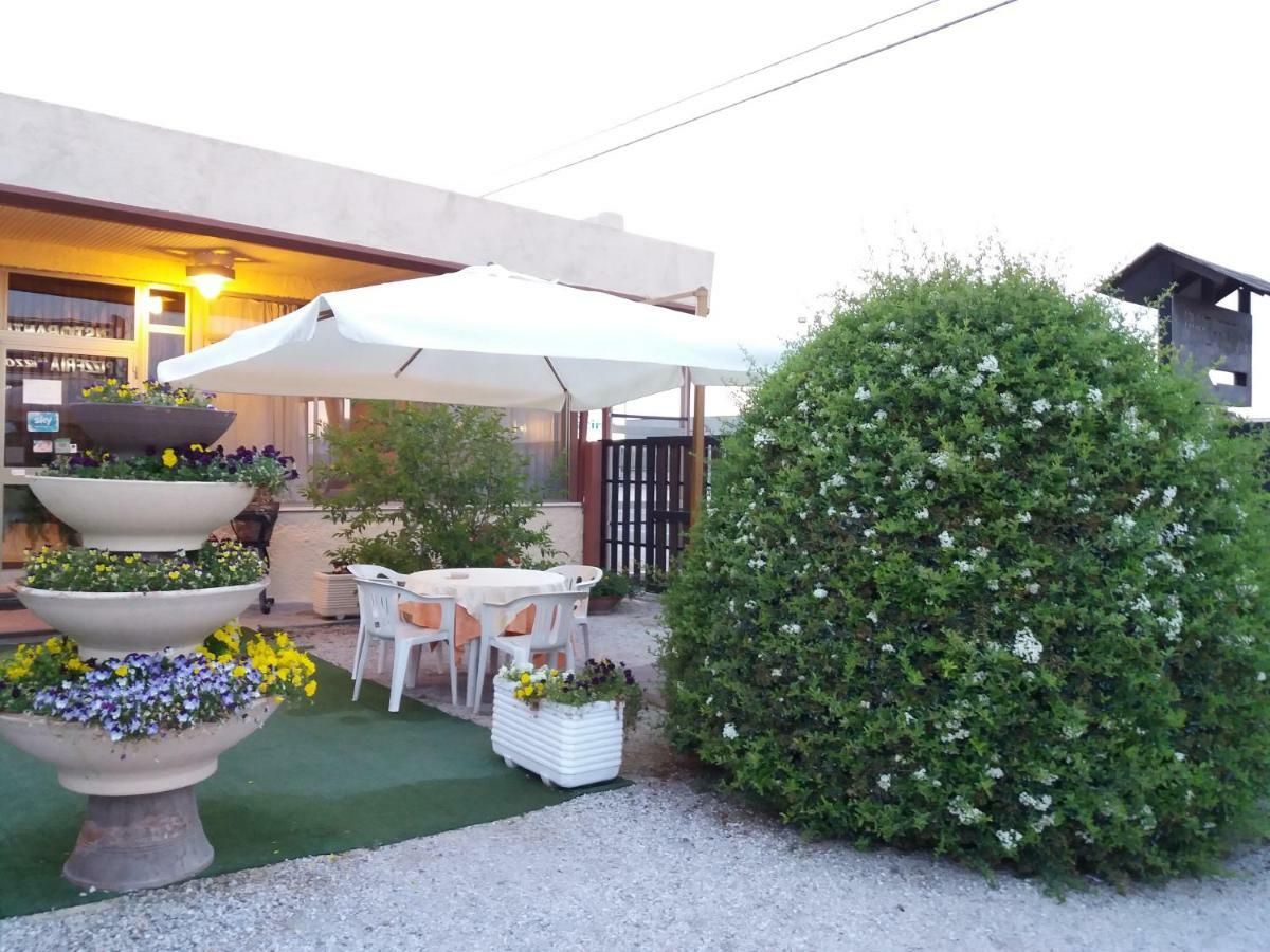 Il Piccolo Nido Bed & Breakfast Borgo Montenero Екстериор снимка