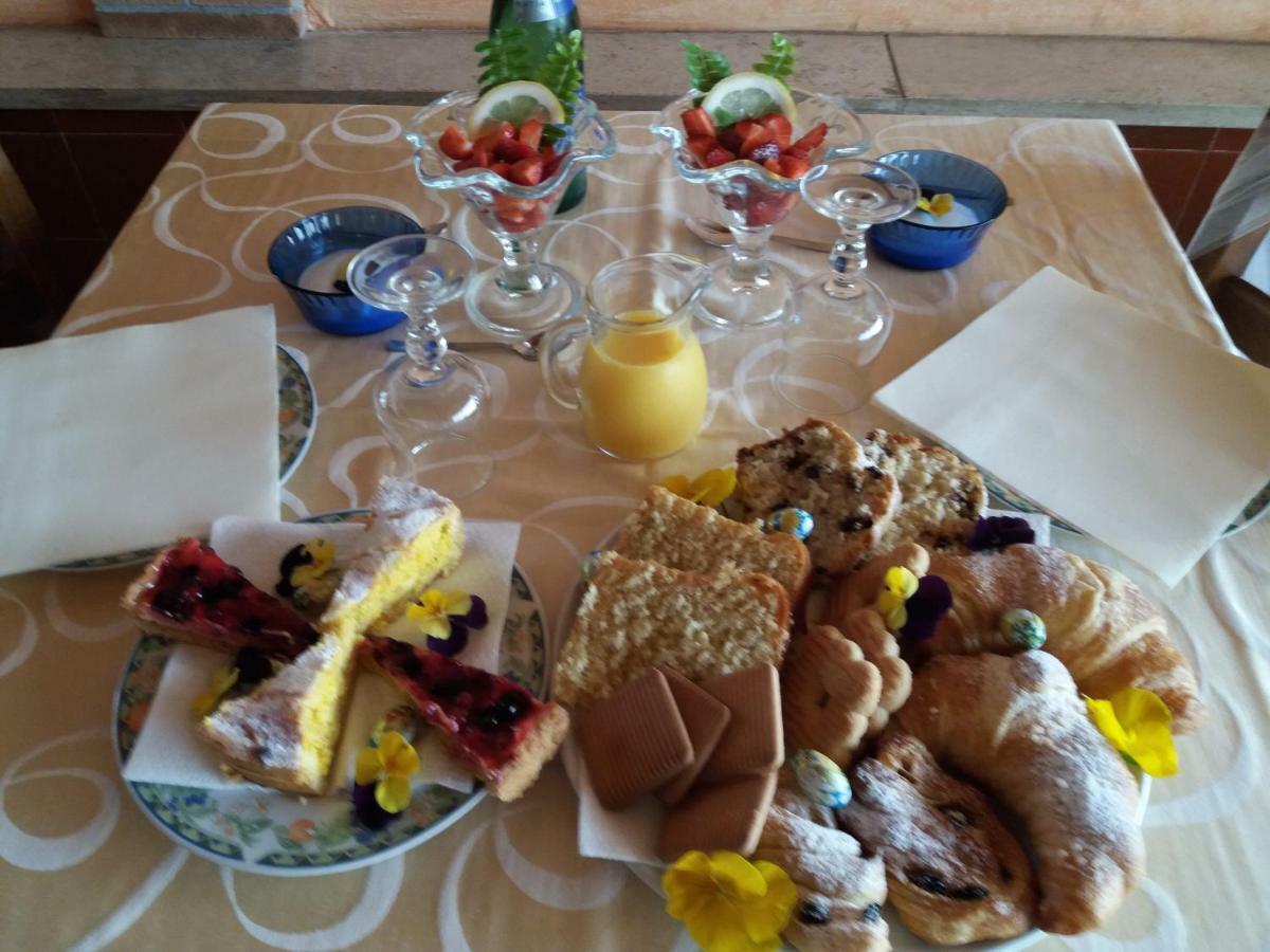 Il Piccolo Nido Bed & Breakfast Borgo Montenero Екстериор снимка