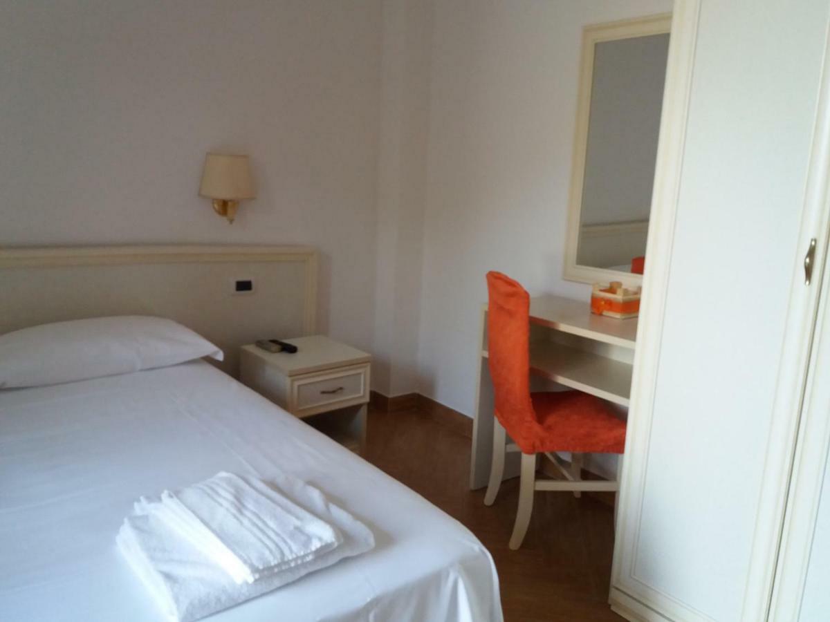 Il Piccolo Nido Bed & Breakfast Borgo Montenero Екстериор снимка